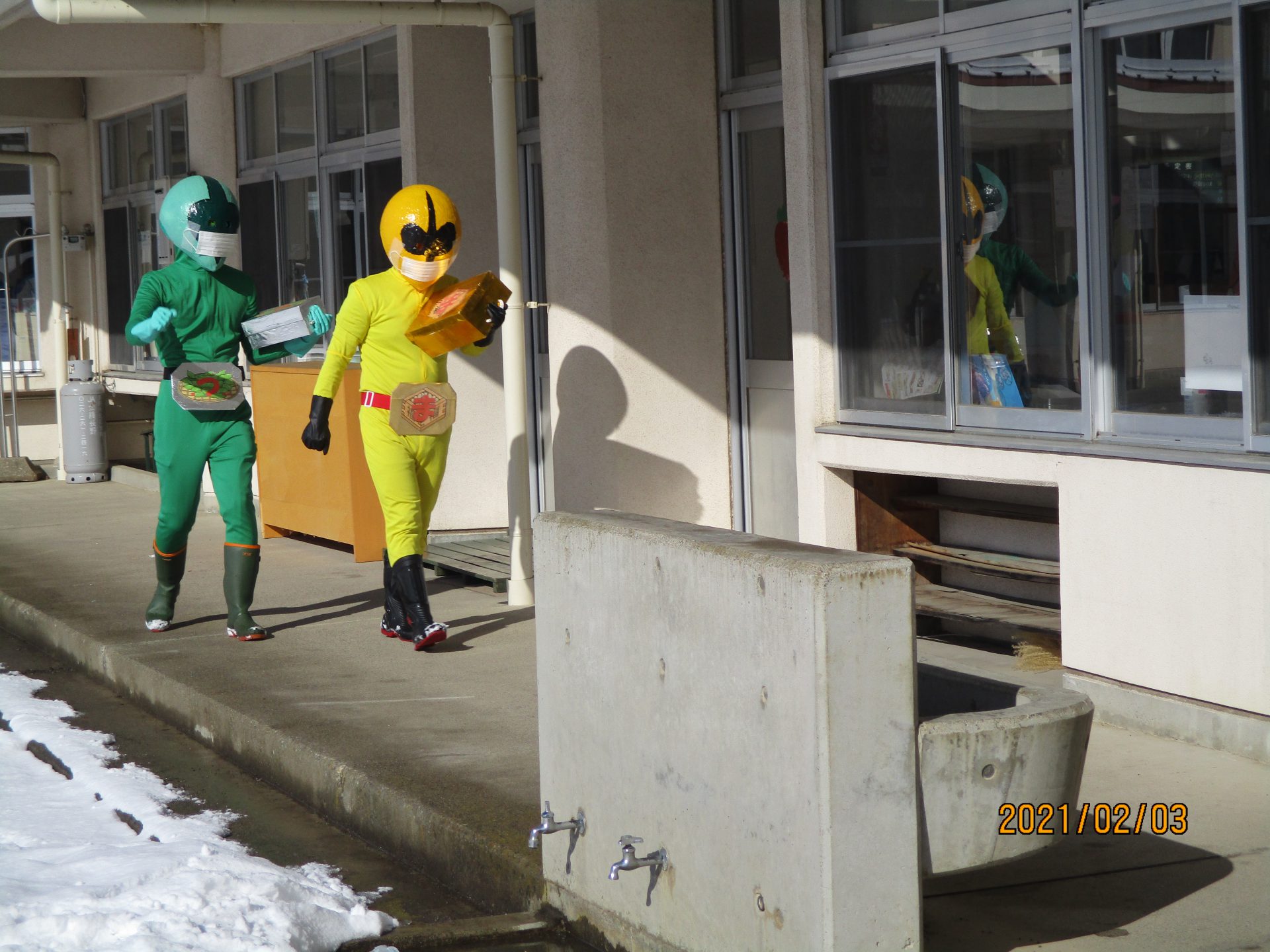 今年もなまはげ軍団がやってきた 信州やまほいくの郷