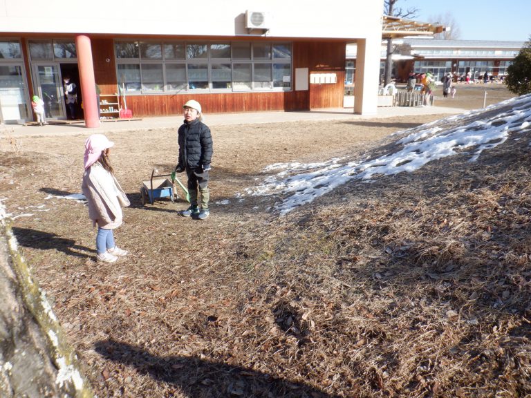 安曇野市立西穂高認定こども園 信州やまほいくの郷